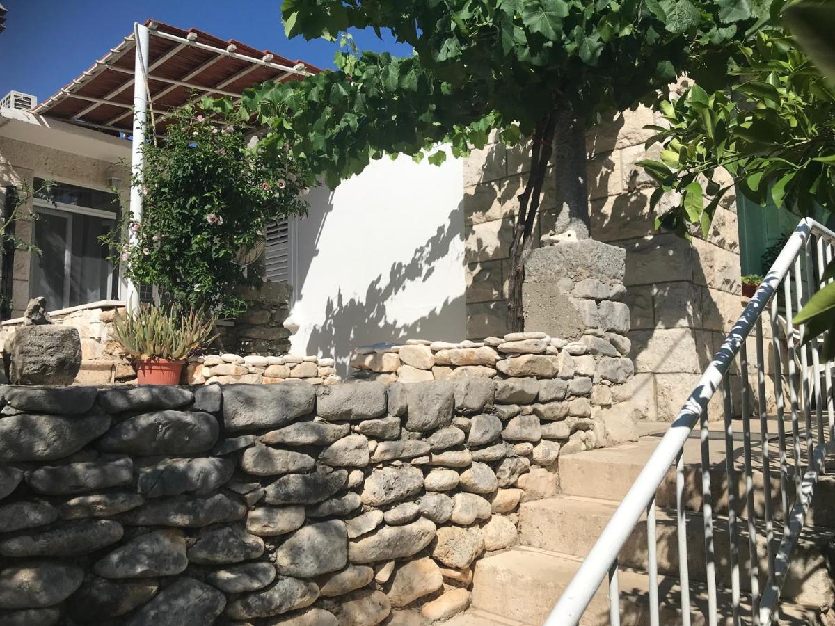 Apartman Flora'S Garden Apartment Korcula Town Luaran gambar